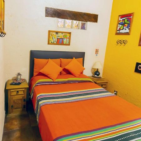 Mex Suites Casa Azul B&B Мехико Экстерьер фото
