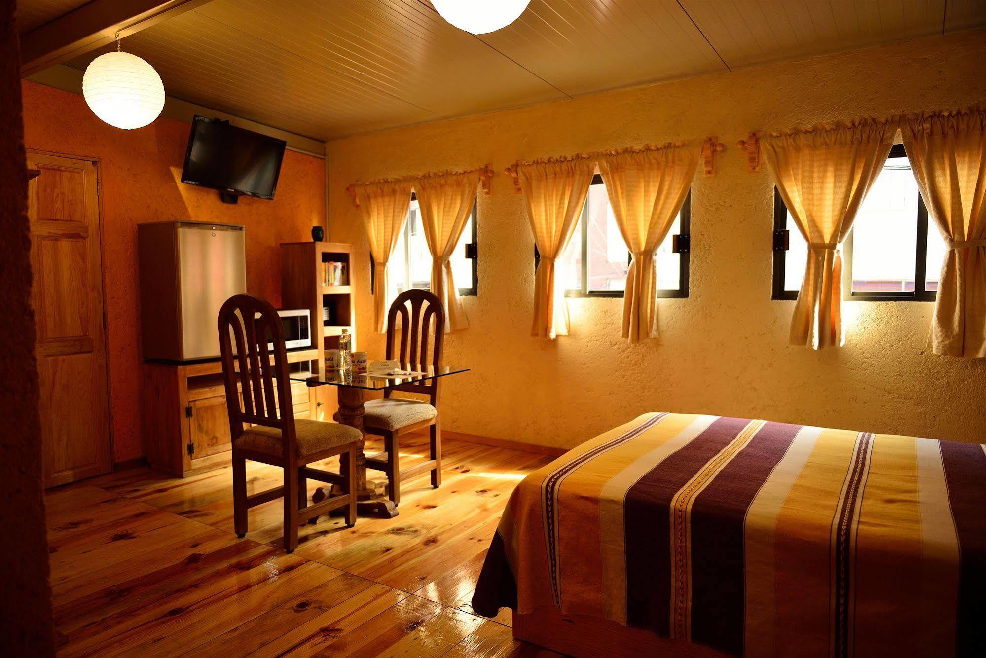 Mex Suites Casa Azul B&B Мехико Экстерьер фото